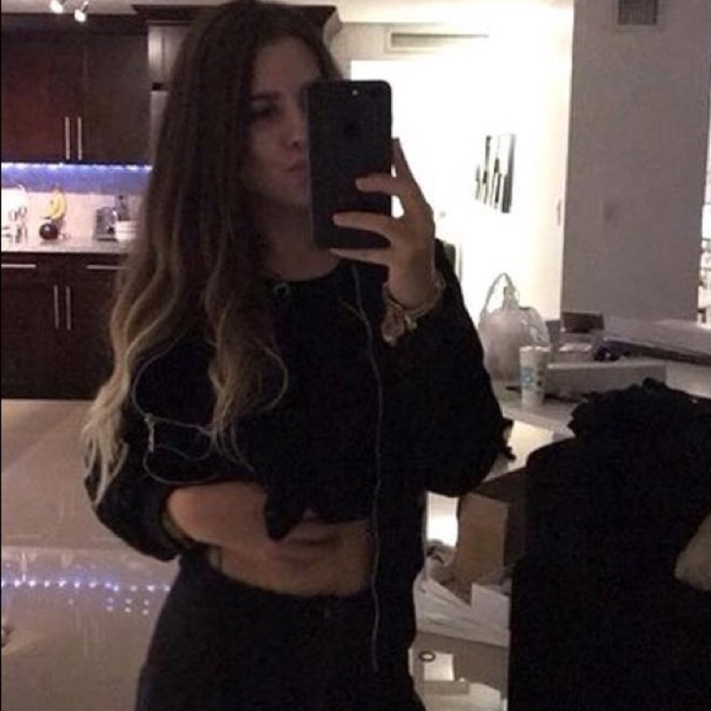 Meet your Posher, Lupe